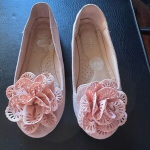 Link Pink girl Dress Shoes with Floral Design